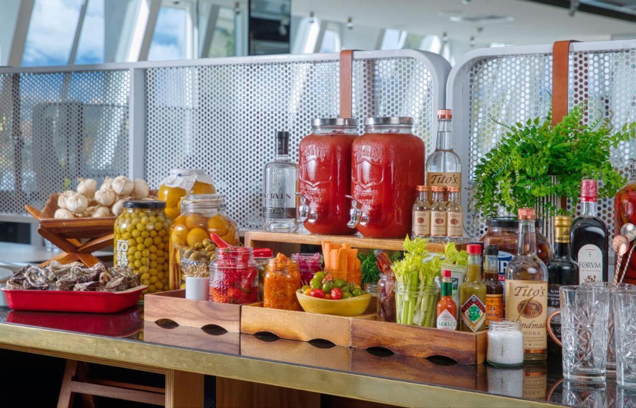 Qt Квинстаун Экстерьер фото A Bloody Mary bar