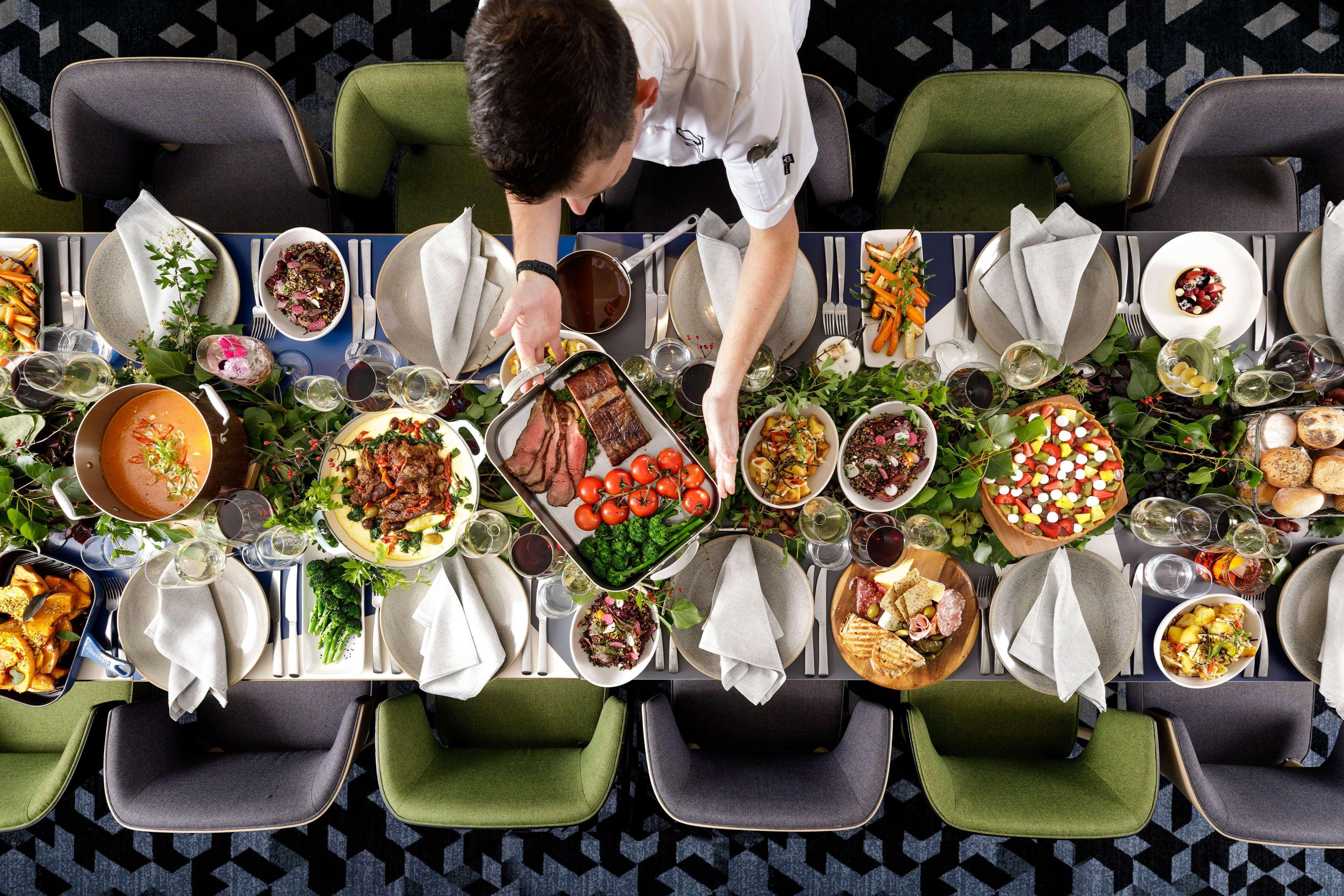Qt Квинстаун Экстерьер фото A restaurant in the United States